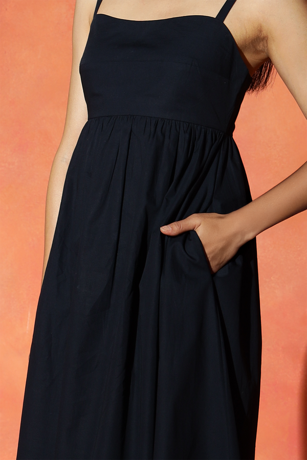 Shyla Pocket Dress : Deep Navy