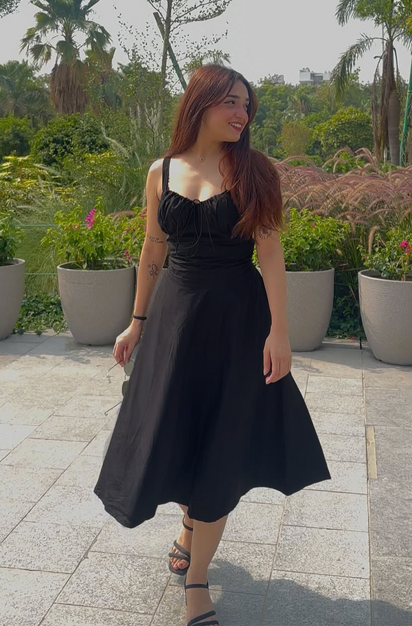 Janie Pocket Dress : Black