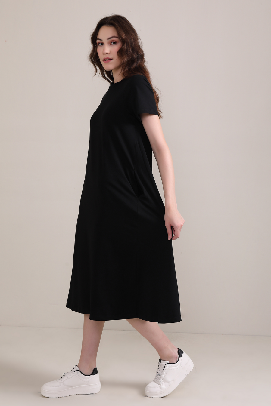 Cotton A line Short Sleeve Dress-Black