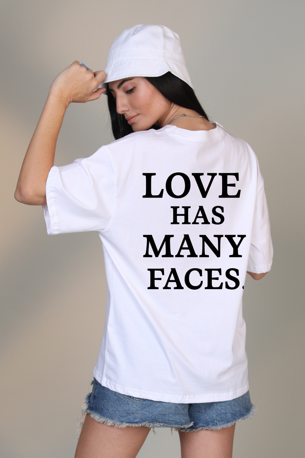 Love has many faces - Oversized T-Shirt