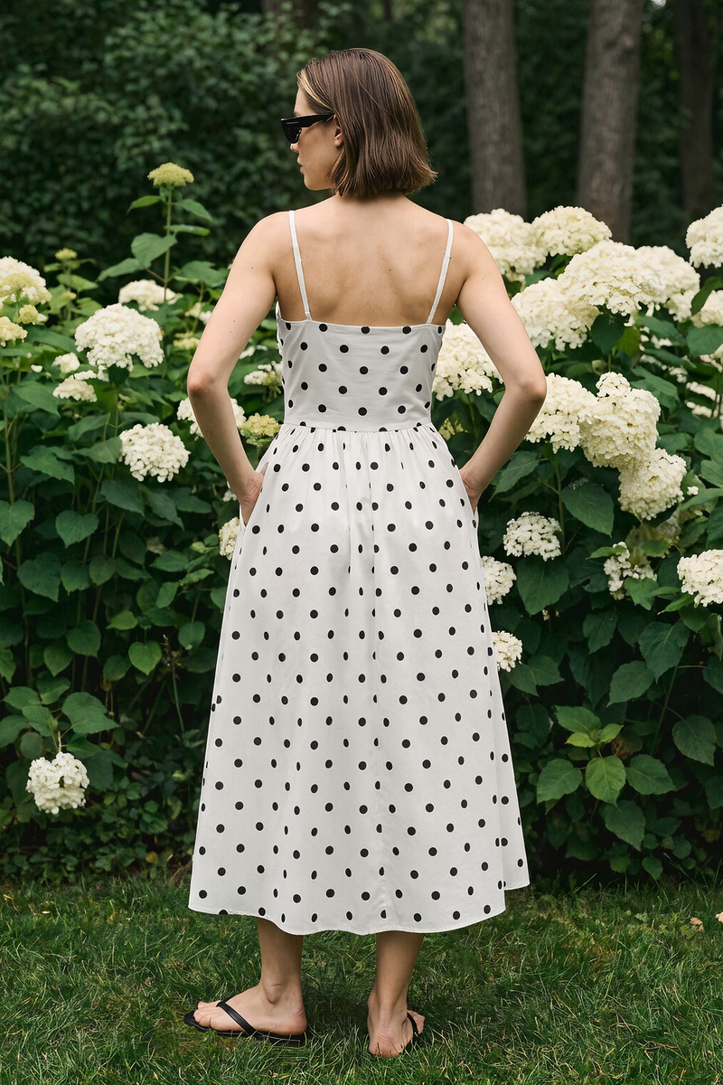 Emely Pocket Dress : White Polka Dot