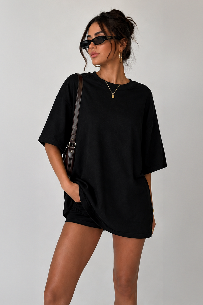 Heart Shape Tee - Black
