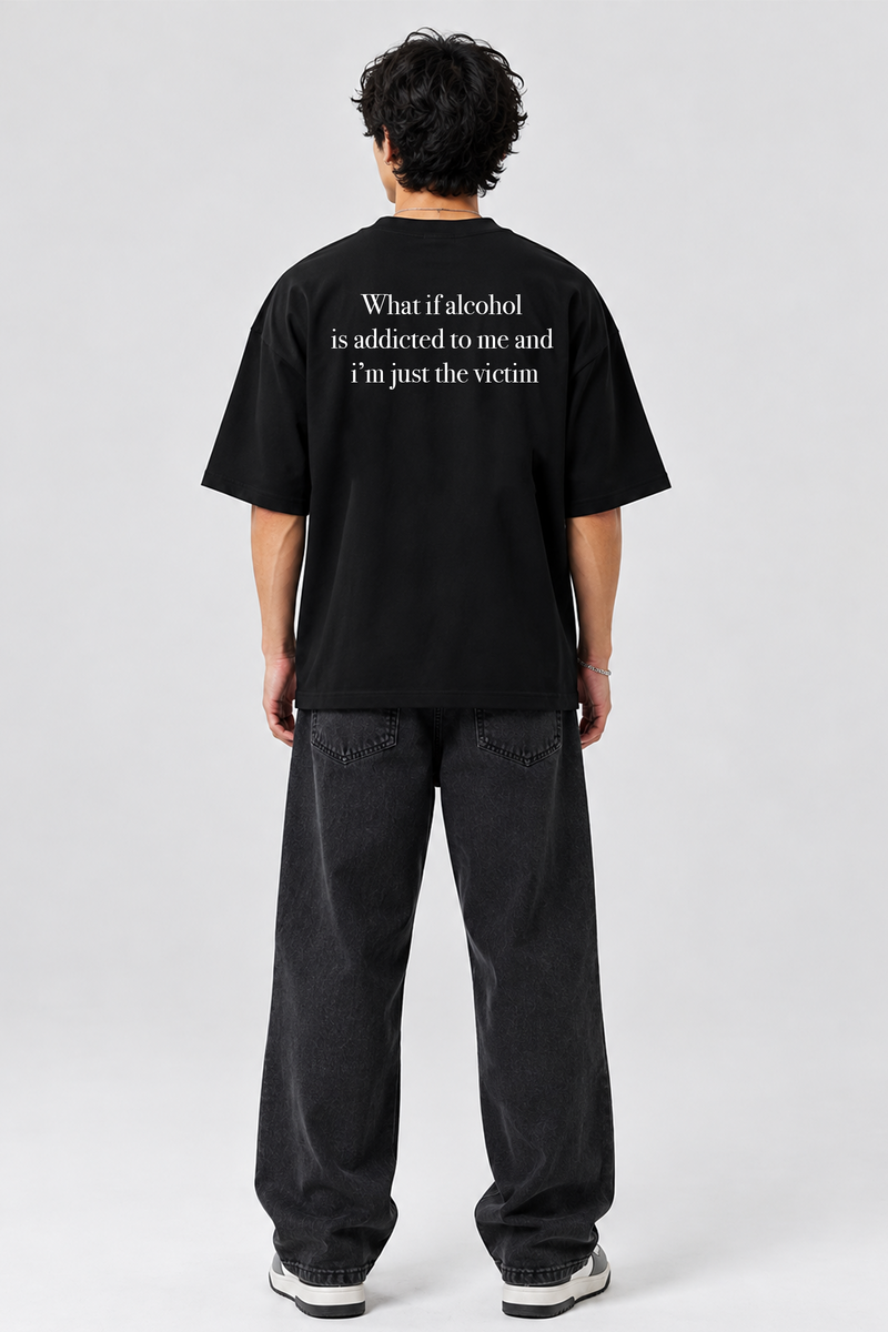 I’m just the victim - Oversized T-Shirt