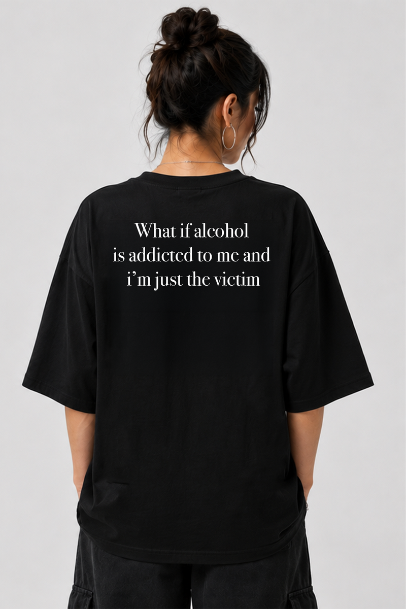 I’m just the victim - Oversized T-Shirt