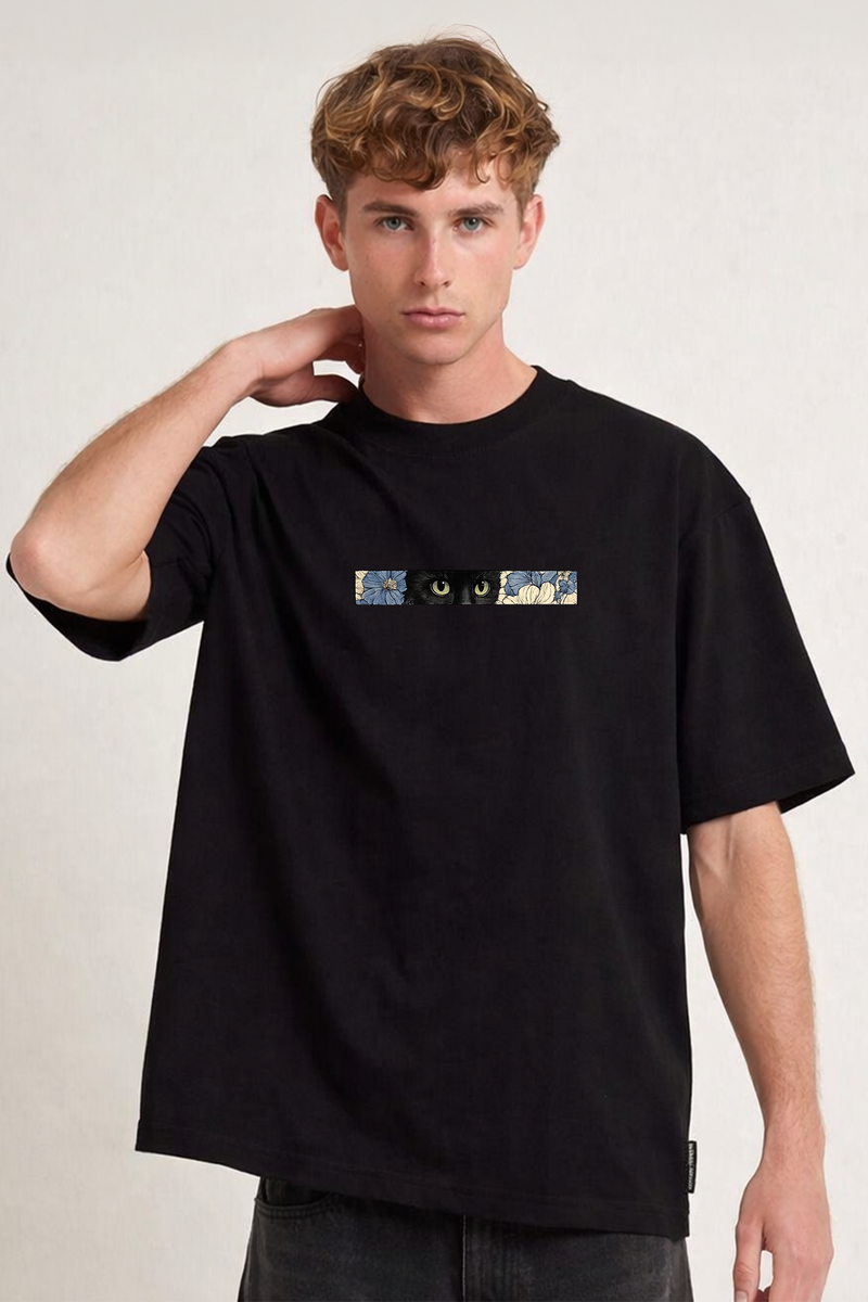 Blossom Cat - Oversized T-shirt