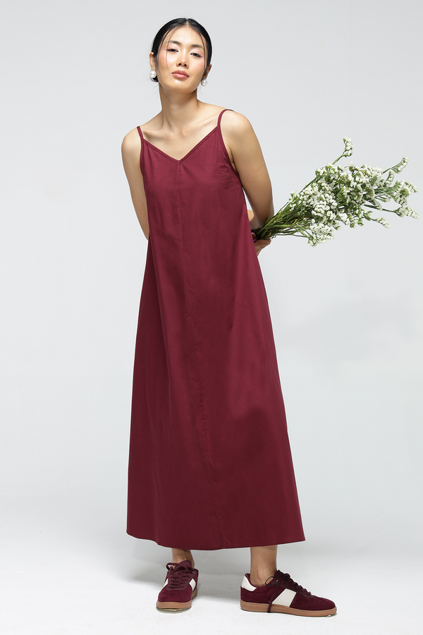 Stella V-Neck Dress : Merlot