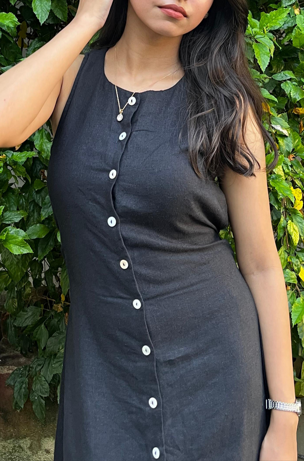 Jeany Shirt Dress : Black