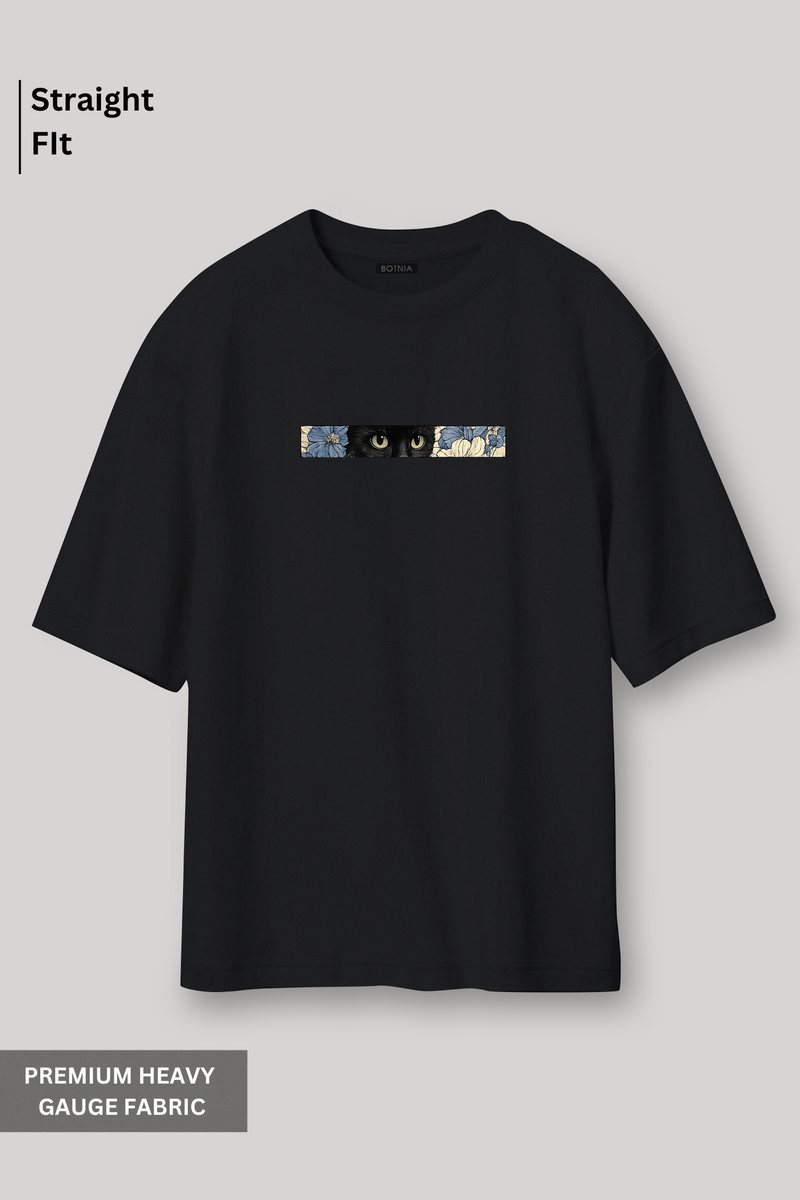 Blossom Cat - Oversized T-shirt