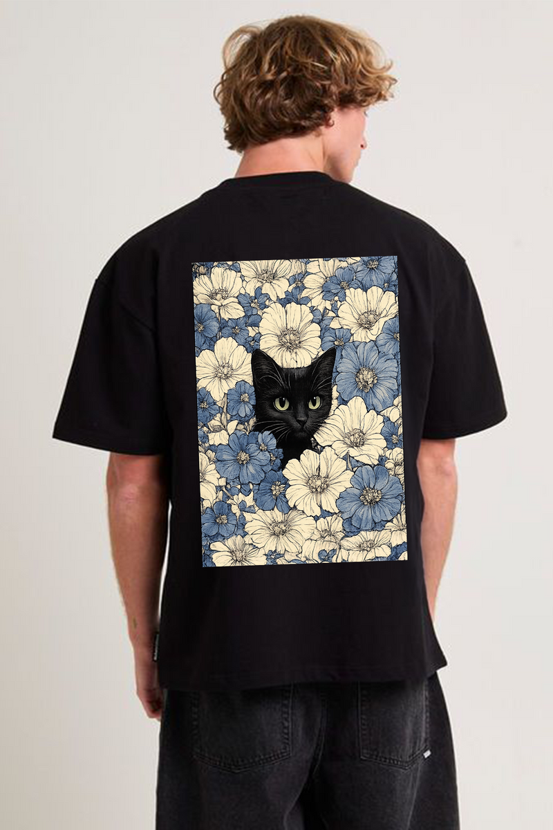 Blossom Cat - Oversized T-shirt