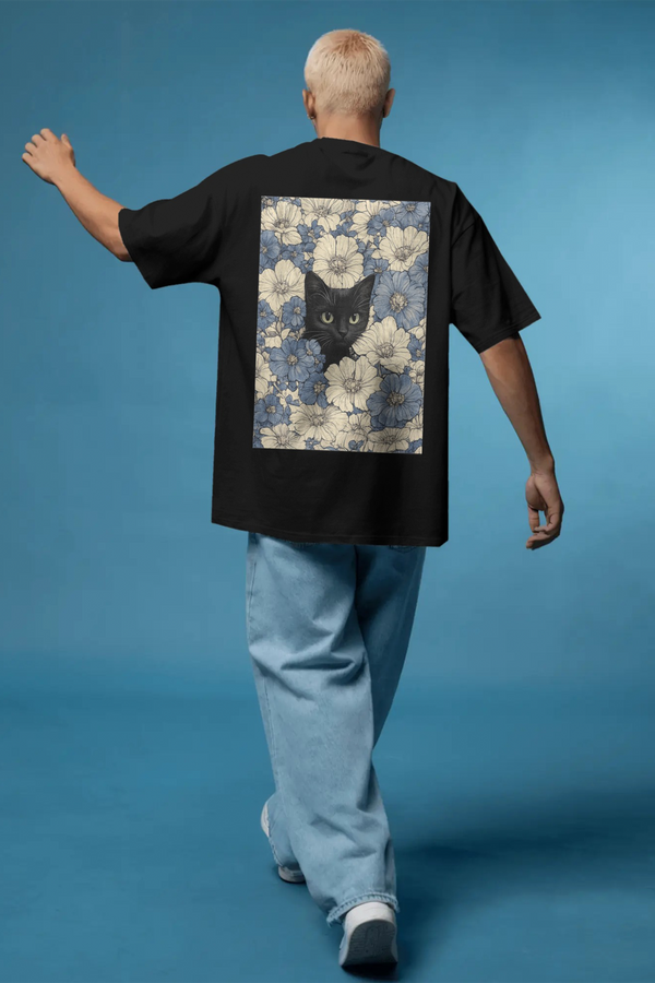 Blossom Cat - Oversized T-shirt