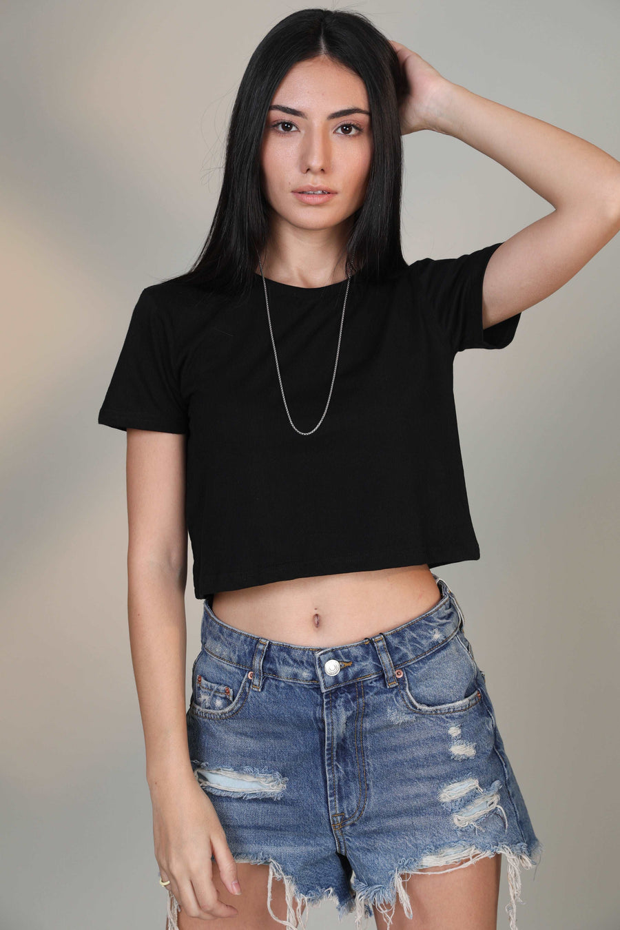 Crop Top- Black - Botnia